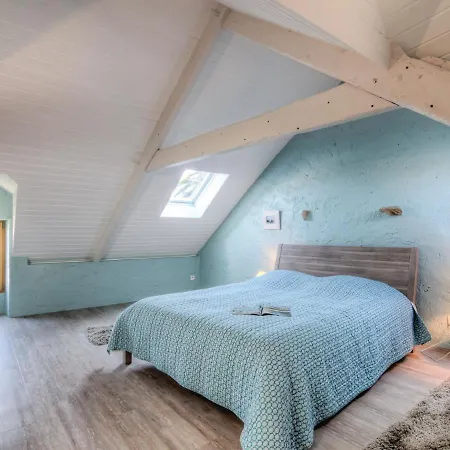 Holiday home Hoche By Interhome Saint-Pierre-Quiberon
