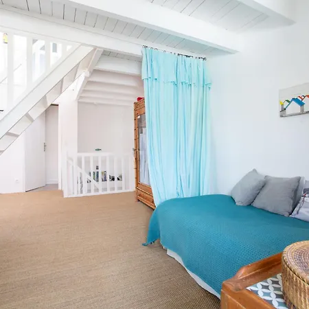Holiday home Hoche By Interhome Saint-Pierre-Quiberon